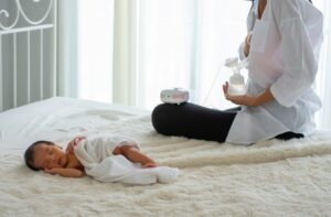 Elvie electric breast pump